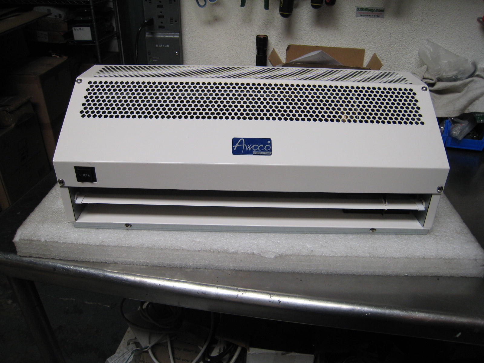 [Refurbished-B] Awoco FM1506 24” Super Power 2 Speeds 1200 CFM Commercial Indoor Air Curtain, UL Certified 120V Unheated, with an Easy-Install Magnetic Switch