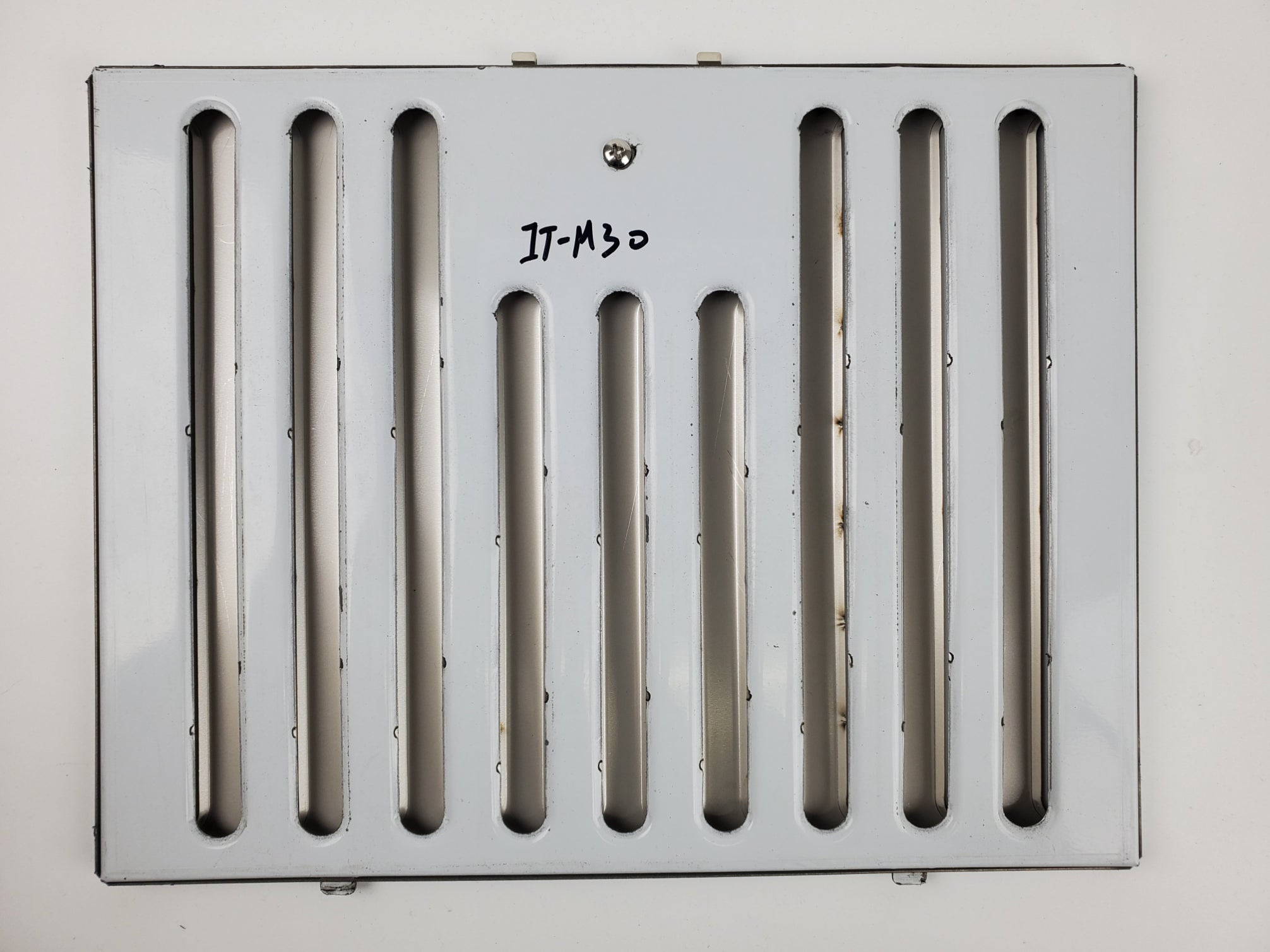 Baffle filter back view